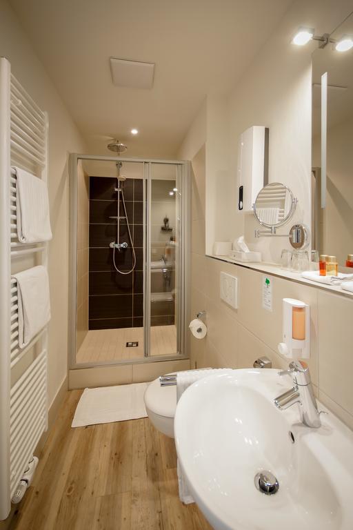Apartmenthotel Kaiser Karl Бонн Экстерьер фото