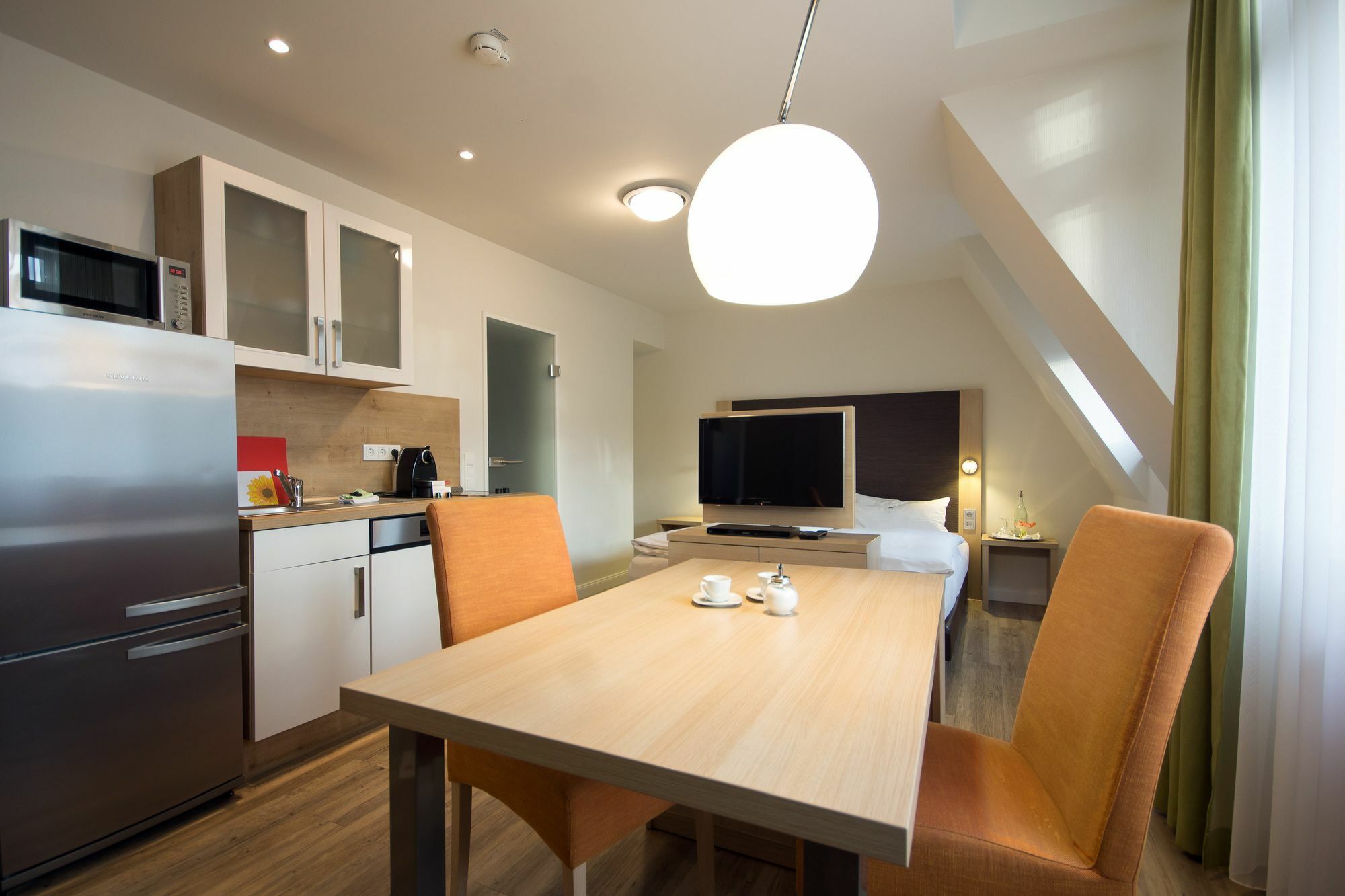 Apartmenthotel Kaiser Karl Бонн Экстерьер фото